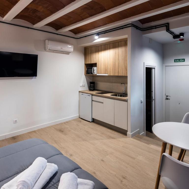 Apartamentos Turísticos DE LA BERNARDA - Estudio - 6
