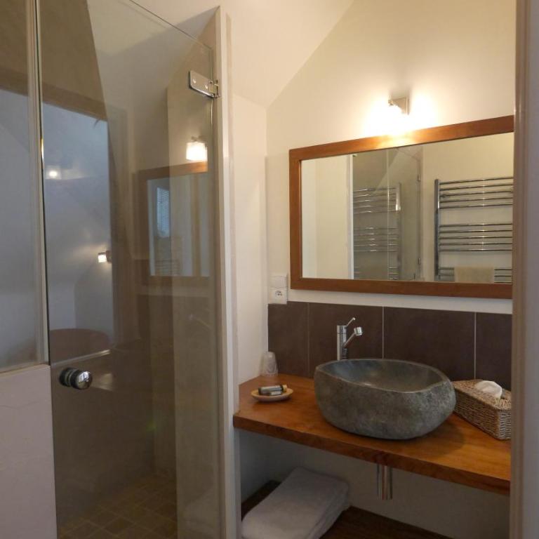 Villa Mané Lann Maison d'hôtes & spa - Chambre Double - Vue sur Piscine - 8