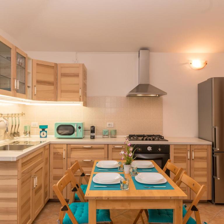 Glori House 50m from Marina di Olbia - Happy Rentals - Apartment - 6