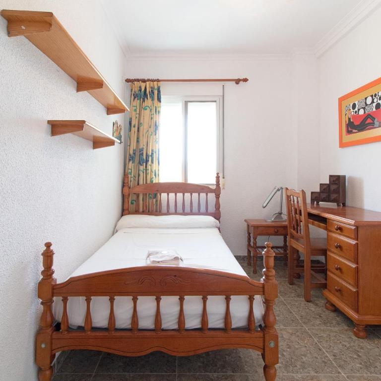 Global Vacacional, Apartamento con terraza y piscina a un paso de la playa - Apartment - 31
