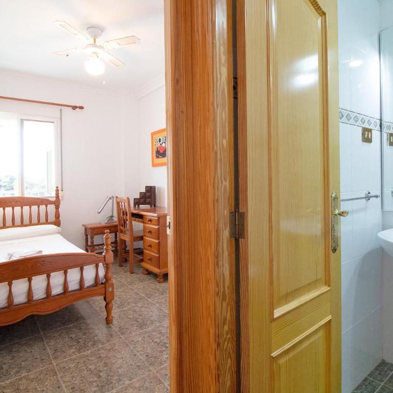 Global Vacacional, Apartamento con terraza y piscina a un paso de la playa - Apartment - 29