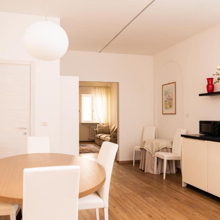 Elegante residenza con affaccio su Porta Leoni - Domus Verona - Appartamento con 3 Camere da Letto - 7