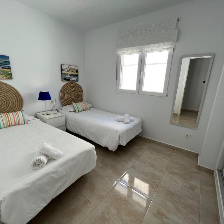 Nerja Paradise Rentals - Villa Jade - Villa - 33