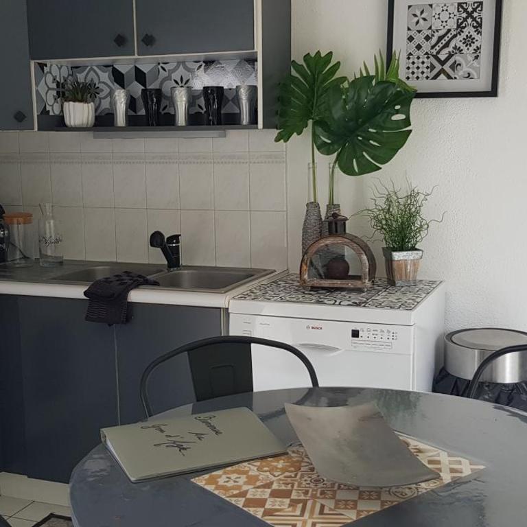 Koukie Family House - Haus mit 3 Schlafzimmern - 5