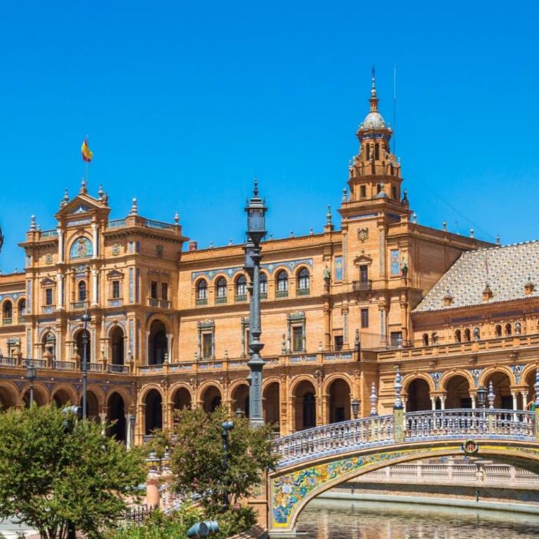 Feria apartment, near Plaza España - Apartment with Terrace and Garden/ River View - 29