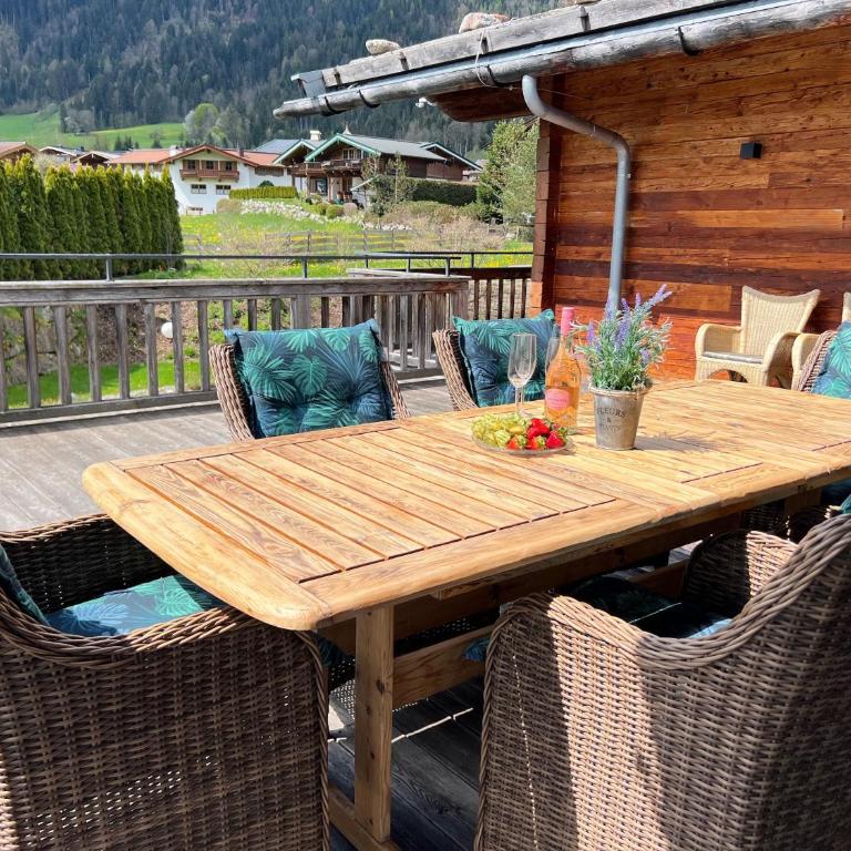 HIDEAWAY DESIGN CHALET by Belle Stay - Chalet - 23