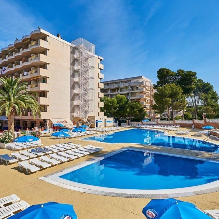 Estudio atico con piscina "Solsalou" Edificio Inter 2 - One-Bedroom Apartment - 17