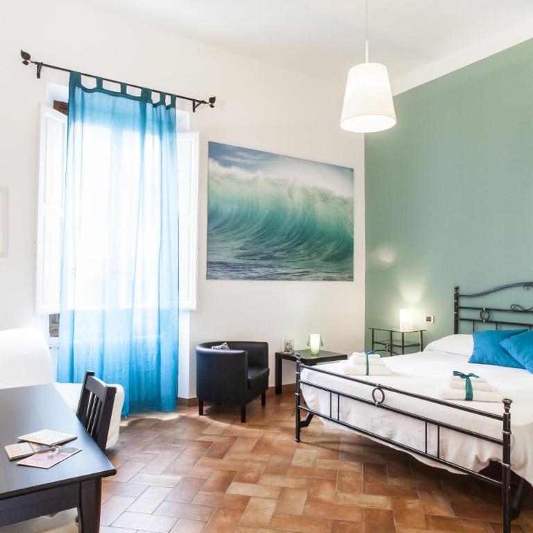 Chez Moi B&B - Large Double Room - 1