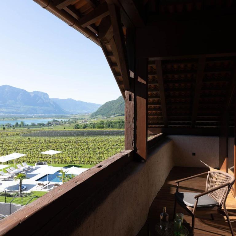 Ansitz Battisti Suites - Suite with Lake View - 3