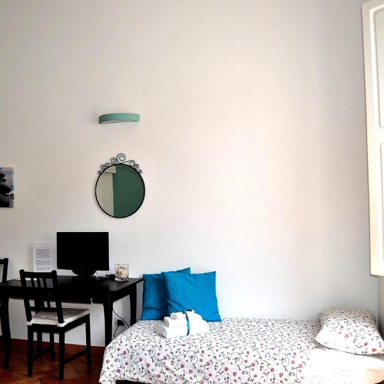 Chez Moi B&B - Large Double Room - 12