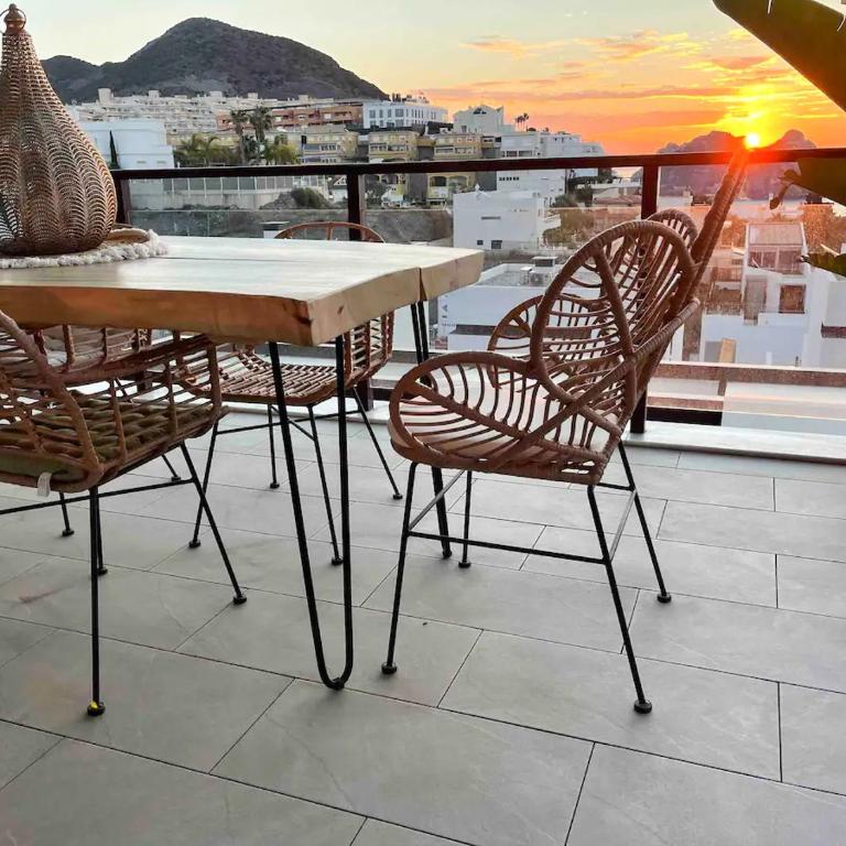 Luxury Designer Apartment - Unbeatable Sea Views - Apartamento de 3 dormitorios - 69