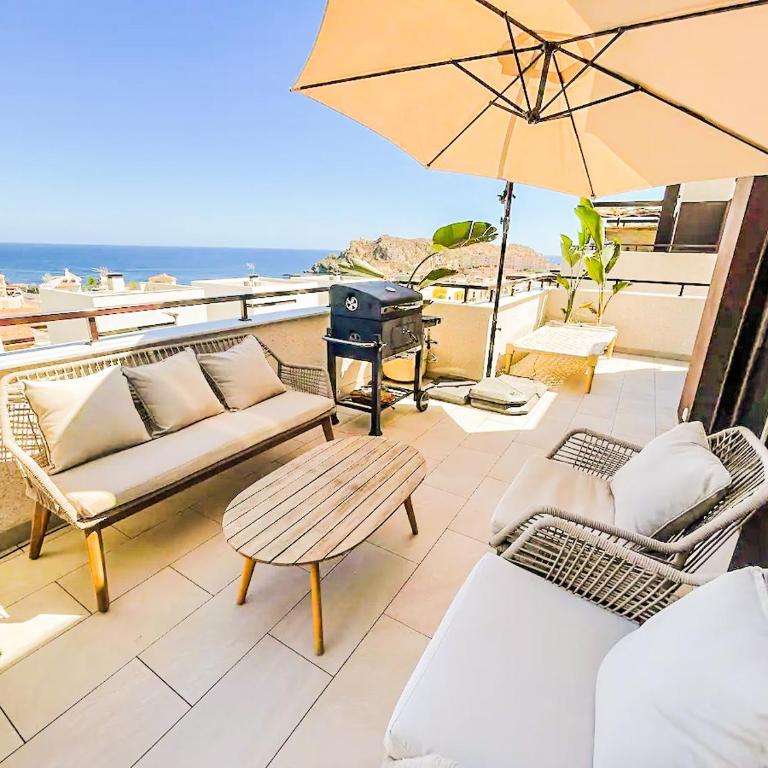 Luxury Designer Apartment - Unbeatable Sea Views - Apartamento de 3 dormitorios - 70