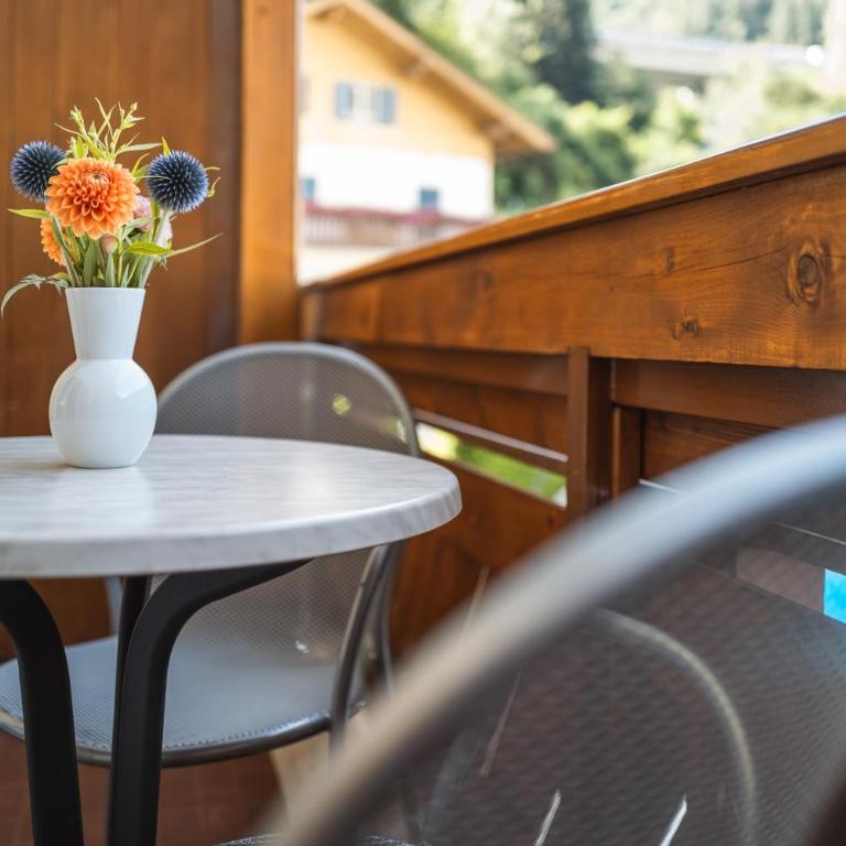 Hotel Bischofhof - Camera Matrimoniale Standard con Balcone - 6