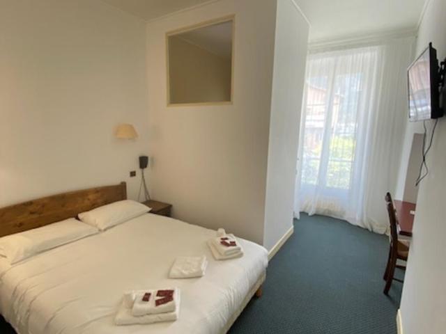 HOTEL ST SEBASTIEN - Chambre Double Économique - Vue sur Montagne - 2