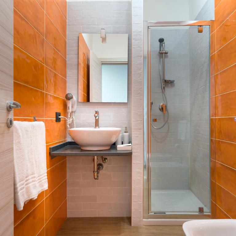 Il Tempio di Athena - Cultura e Relax a Siracusa - Camera Matrimoniale con Bagno Privato Esterno - 10