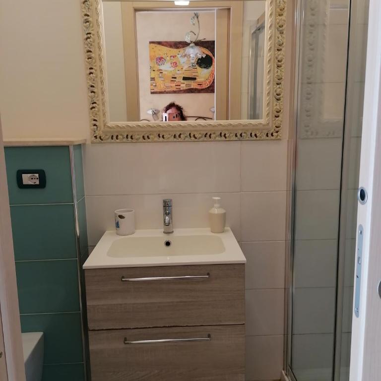 B&B Il Giardinetto Alghero - Camera Matrimoniale con Bagno Privato - 3