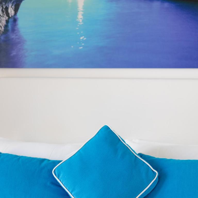 Casa Dani Capri - Camera Matrimoniale Deluxe con Balcone e Vista Mare - 8