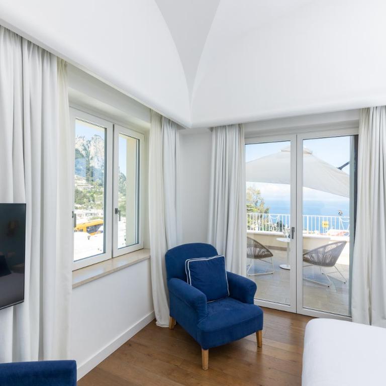 Casa Dani Capri - Camera Matrimoniale Deluxe con Balcone e Vista Mare - 8