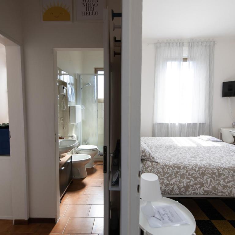 Bologna, vicino ospedali Sant'Orsola e Malpighi, centro storico e fiera - Appartamento con 2 Camere da Letto - 6