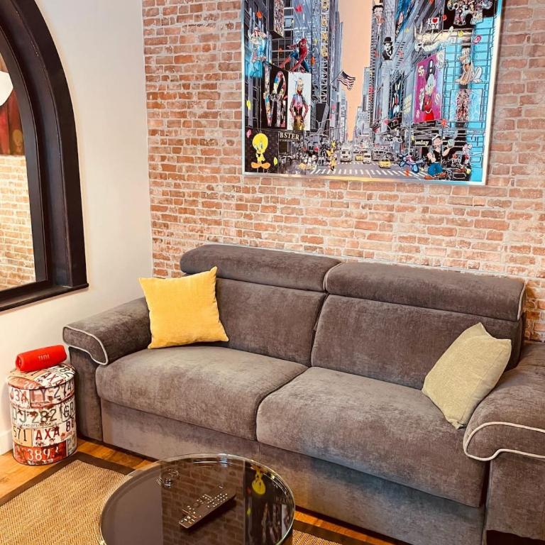 HUDSON HIGHLANDS Annecy Rent Lodge - One-Bedroom Apartment - 8