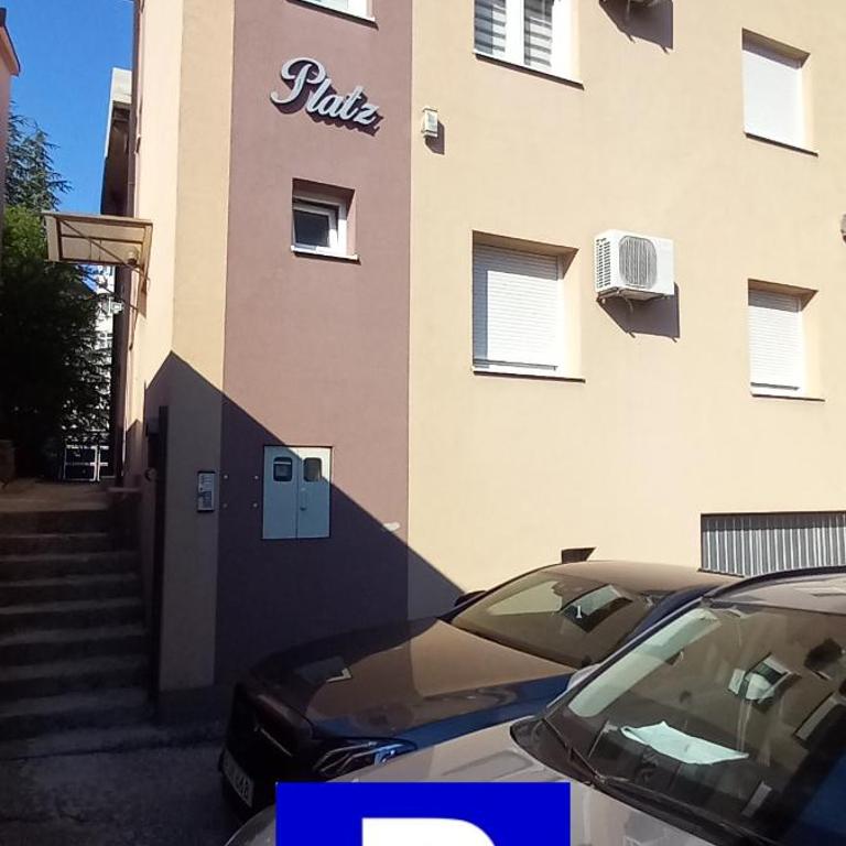 Apartments Platz - One-Bedroom Apartment - 1