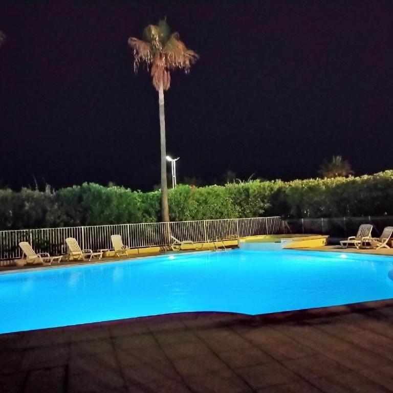 CAP HERMES PORT FREJUS VUE MER ET PORT PIEDS DANS L'EAU piscine pkg - Appartamento con 2 Camere da Letto, Balcone e Vista mare - 14