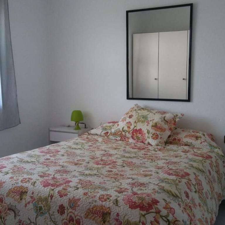 Cozzy flat in a quiet and nice area / Acogedor apartamento en zona tranquila y agradable - Apartamento - 4