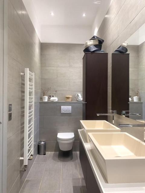 La Bastide des Rosiers - Chambre Double avec Terrasse - 9