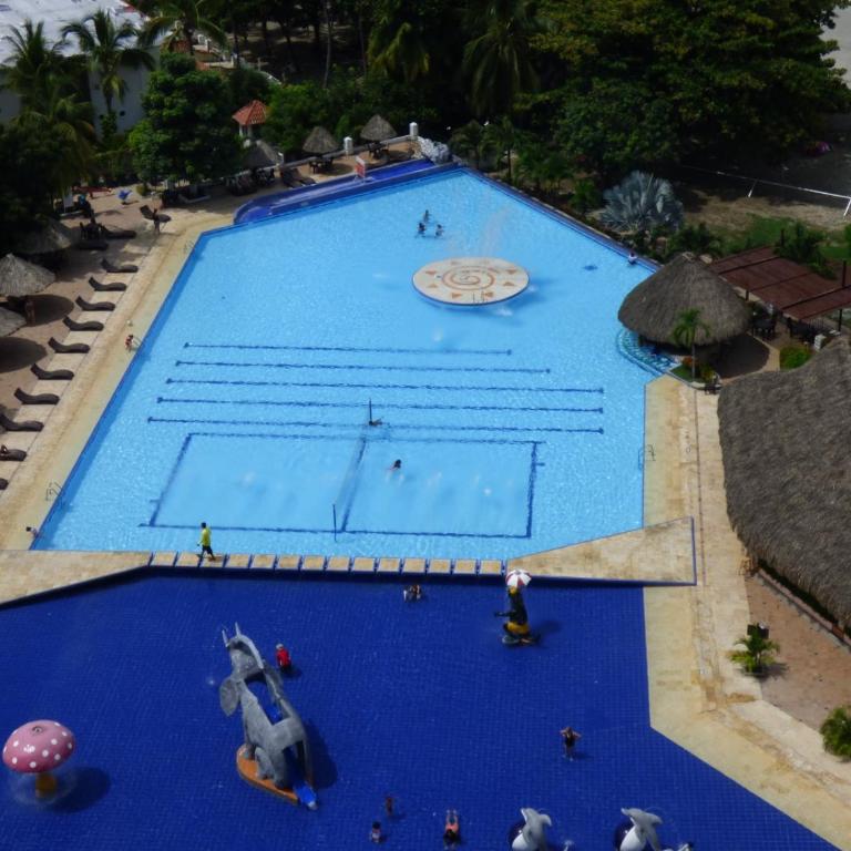 Costa Azul Suites 401 - Two-Bedroom Apartment with Balcony - 55