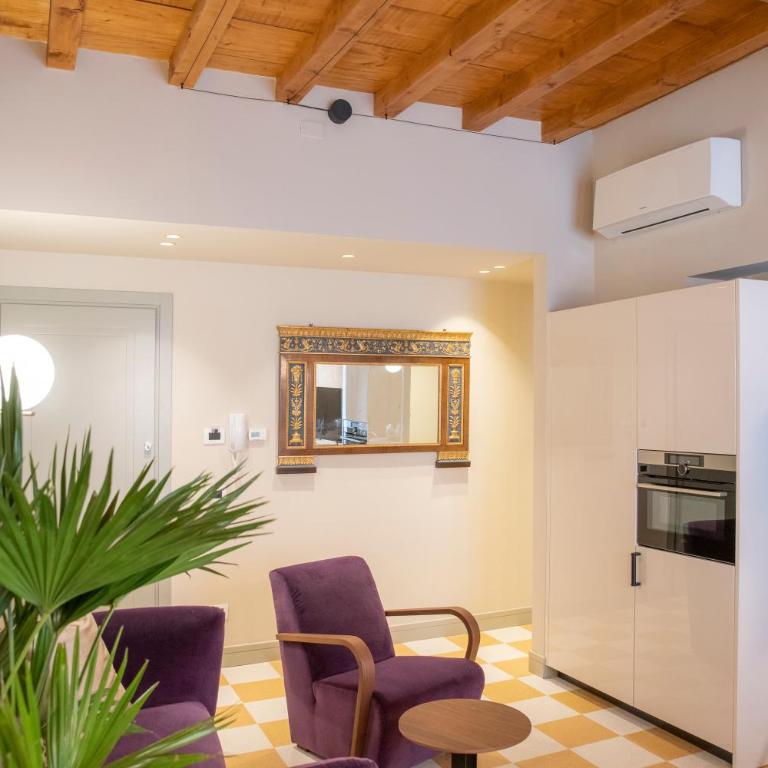 Palazzo Scappi Gardi Luxury Apartments - Two-Bedroom Apartment - 19