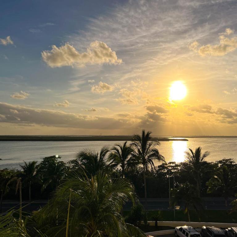 Beachside Apartments Cancun - Studio Apartment with Sea View - 22