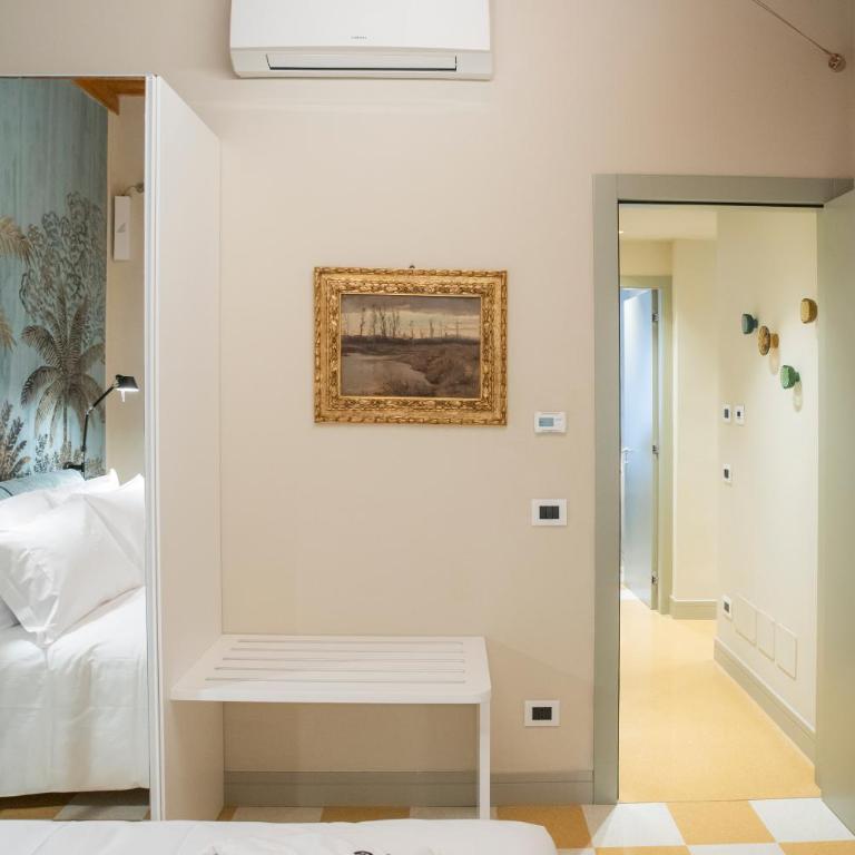 Palazzo Scappi Gardi Luxury Apartments - Two-Bedroom Apartment - 10