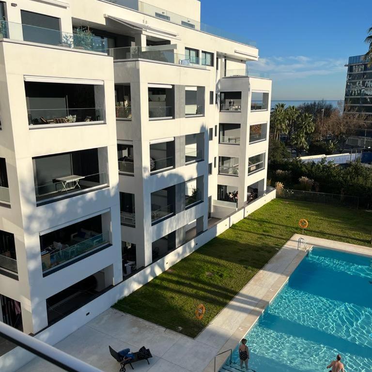 Marbella luxury brand new 2-bedroom apartment, 3 min walk to the beach! - Two-Bedroom Apartment - 2