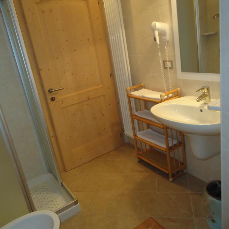 Appartamenti Camere Agritur Masi Brenta - Camera Matrimoniale/Doppia con Letti Singoli - 3