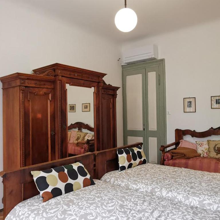 Charming apartment in a 19th century villa - Appartamento con 2 Camere da Letto - 8