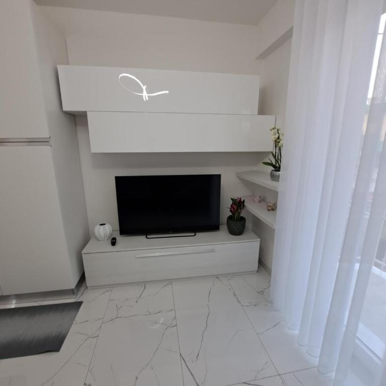 Bellariva - Three-Bedroom Apartment - 6