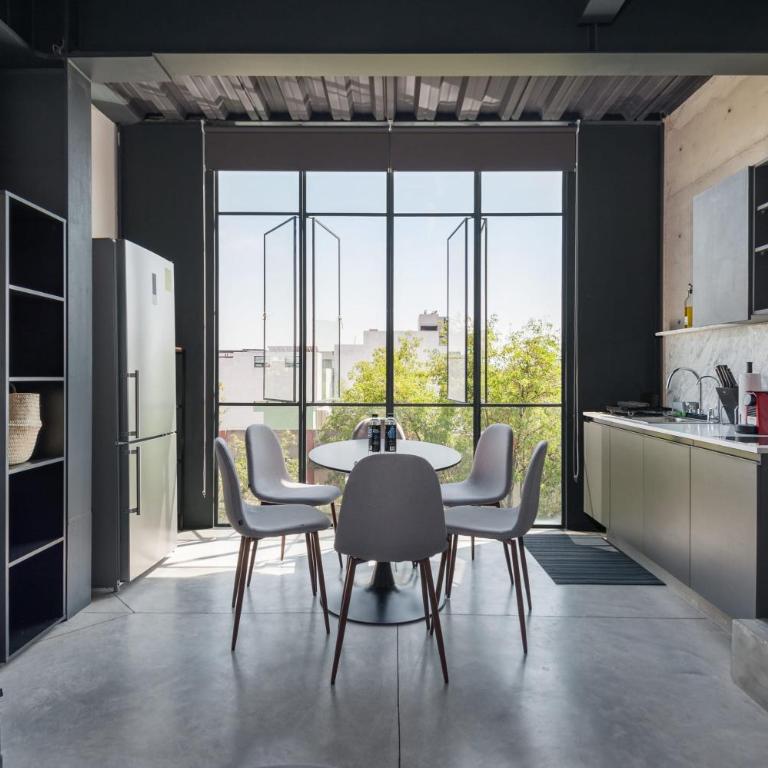 Roma 121 by Wynwood House - Airy Duplex w/ Beautiful Terrace in Roma Norte - 5