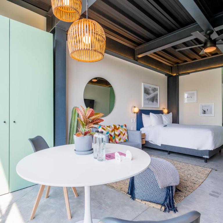Roma 121 by Wynwood House - Enchanted Loft w/ Fantastic Deco in Roma Norte - 6