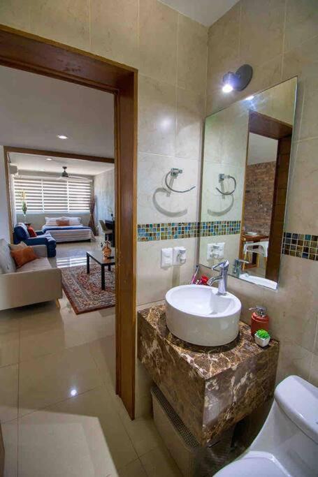 2 bd Loft in Versalles, Walk to the Beach! - Two-Bedroom Apartment - 26