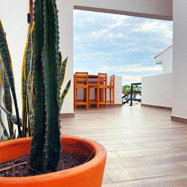 Excelente Casa en Zona de Cerritos en Frente a Alberca - Azul Pacífico I - Four-Bedroom House - 5