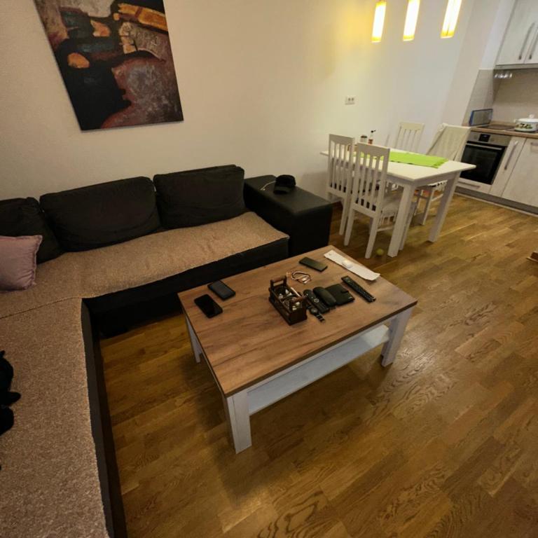 Laura apartment City kvart - One-Bedroom Apartment - 1