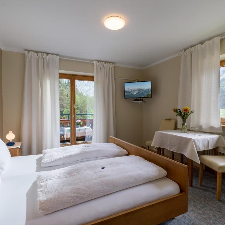 Pension Englhof - Doppelzimmer - 1