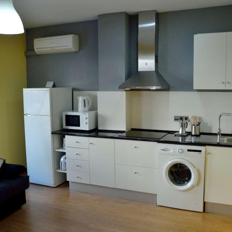 Apartamentospedroche Sitges - Apartamento con balcón - 1
