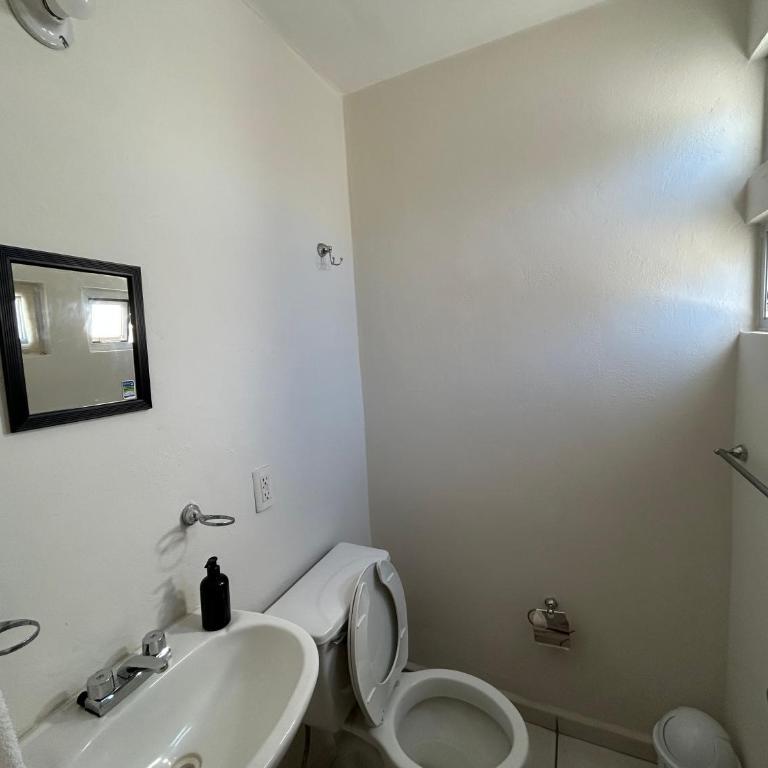 Relajante casa con alberca & auto check-in - Haus mit 2 Schlafzimmern - 14
