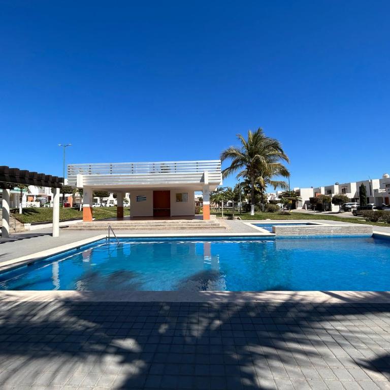 Relajante casa con alberca & auto check-in - Haus mit 2 Schlafzimmern - 1