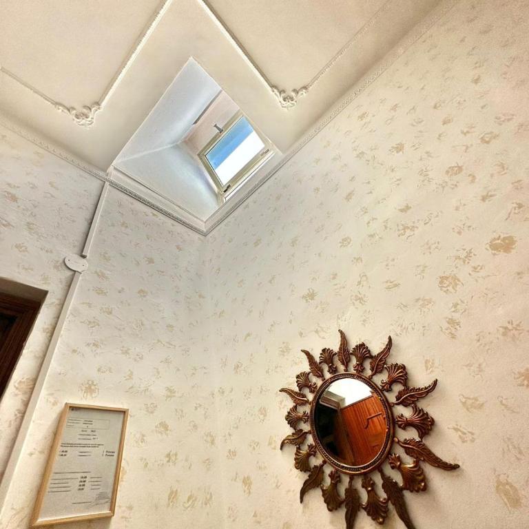 PENSIONE ITALIA - Camera Singola Standard con Bagno in Comune - 2