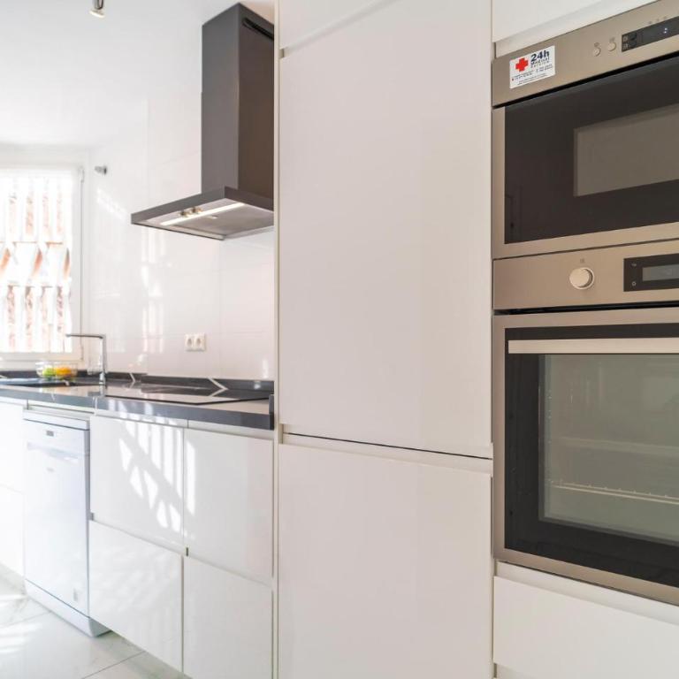 Cozy Apartment In Mijas With Swimming Pool - Apartamento de 2 dormitorios - 4