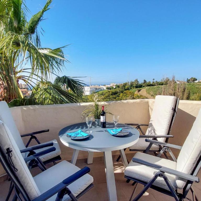 Cozy Apartment In Mijas With Swimming Pool - Apartamento de 2 dormitorios - 1