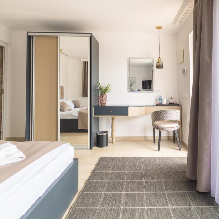 Hotel Reset - Deluks Dvokrevetna Soba sa Bračnim Krevetom i Terasom - 3