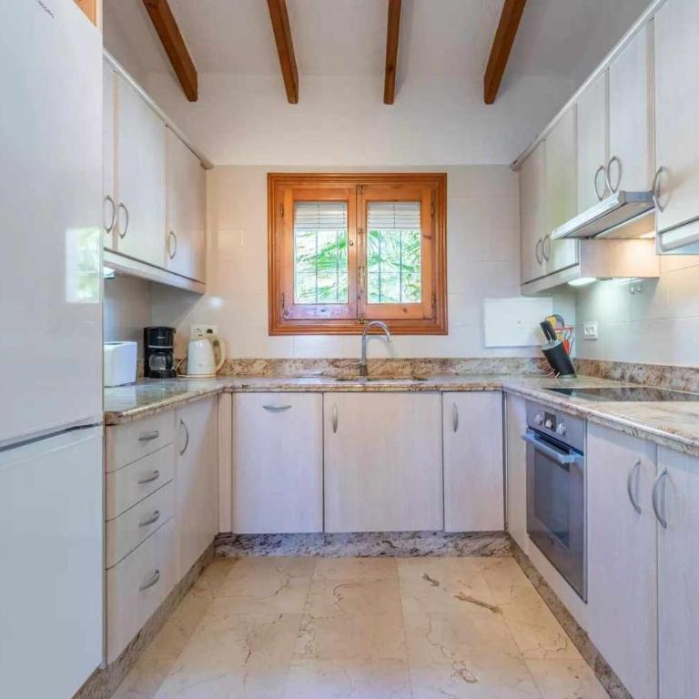 VILLA FELIZ, playa, piscina, wifi, a/a, 8 pax - Villa - 18